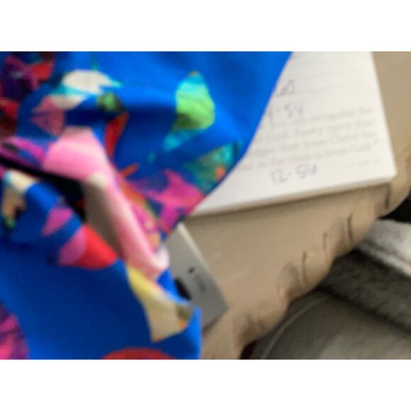 La Blanca Blue Tropical Floral Tankini Swimsuit Top - Picture 8 of 11